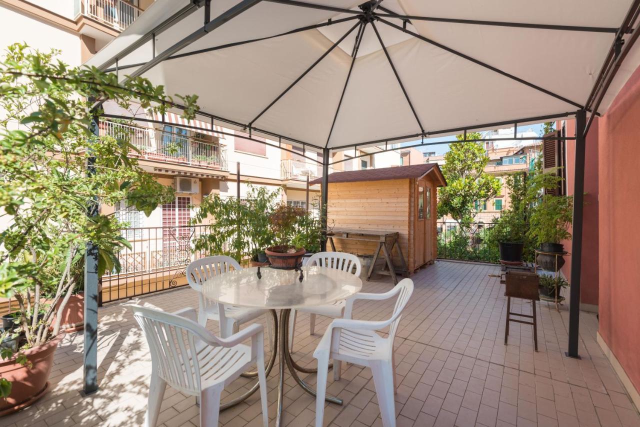 Bed and Breakfast Cornelia Penthouse Рим Экстерьер фото