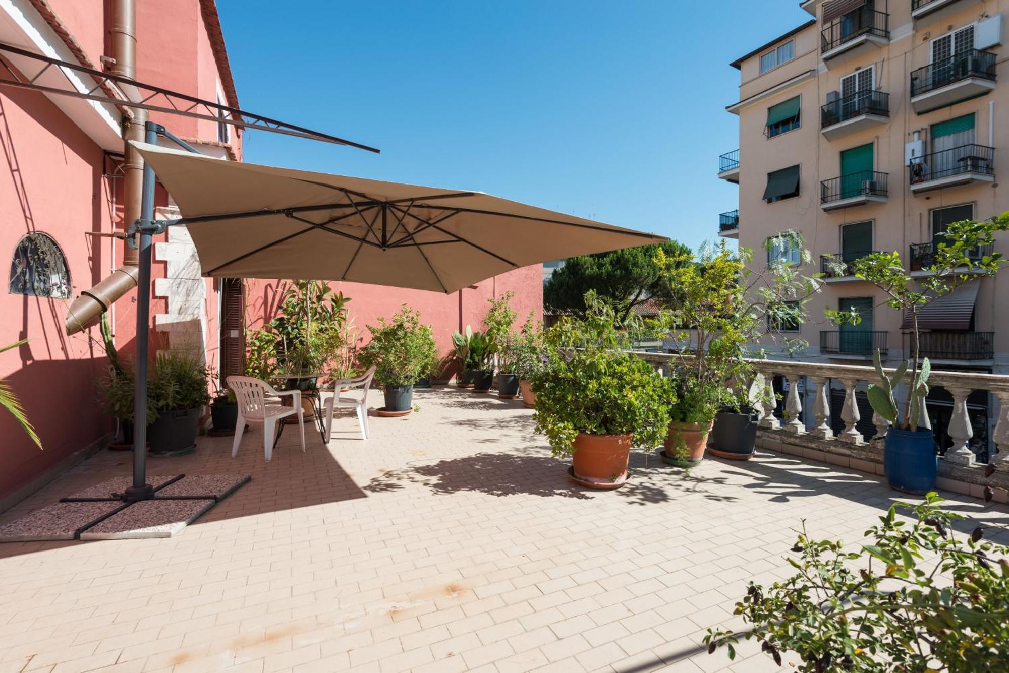 Bed and Breakfast Cornelia Penthouse Рим Экстерьер фото